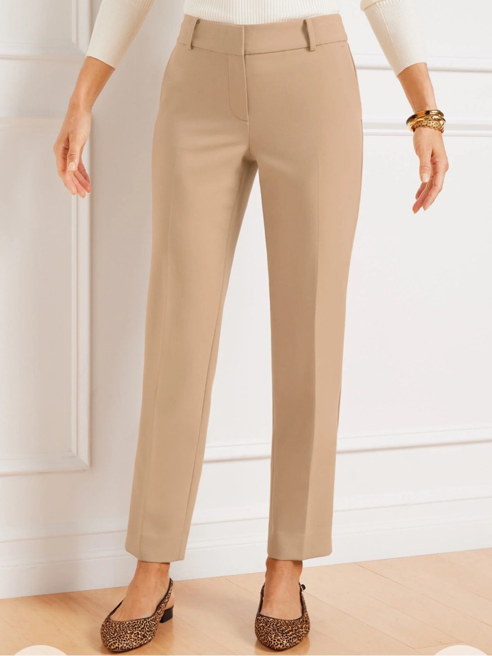 TALBOTS HAMPSHIRE
STRAIGHT LEG ANKLE
PANT- beige new w/o tags